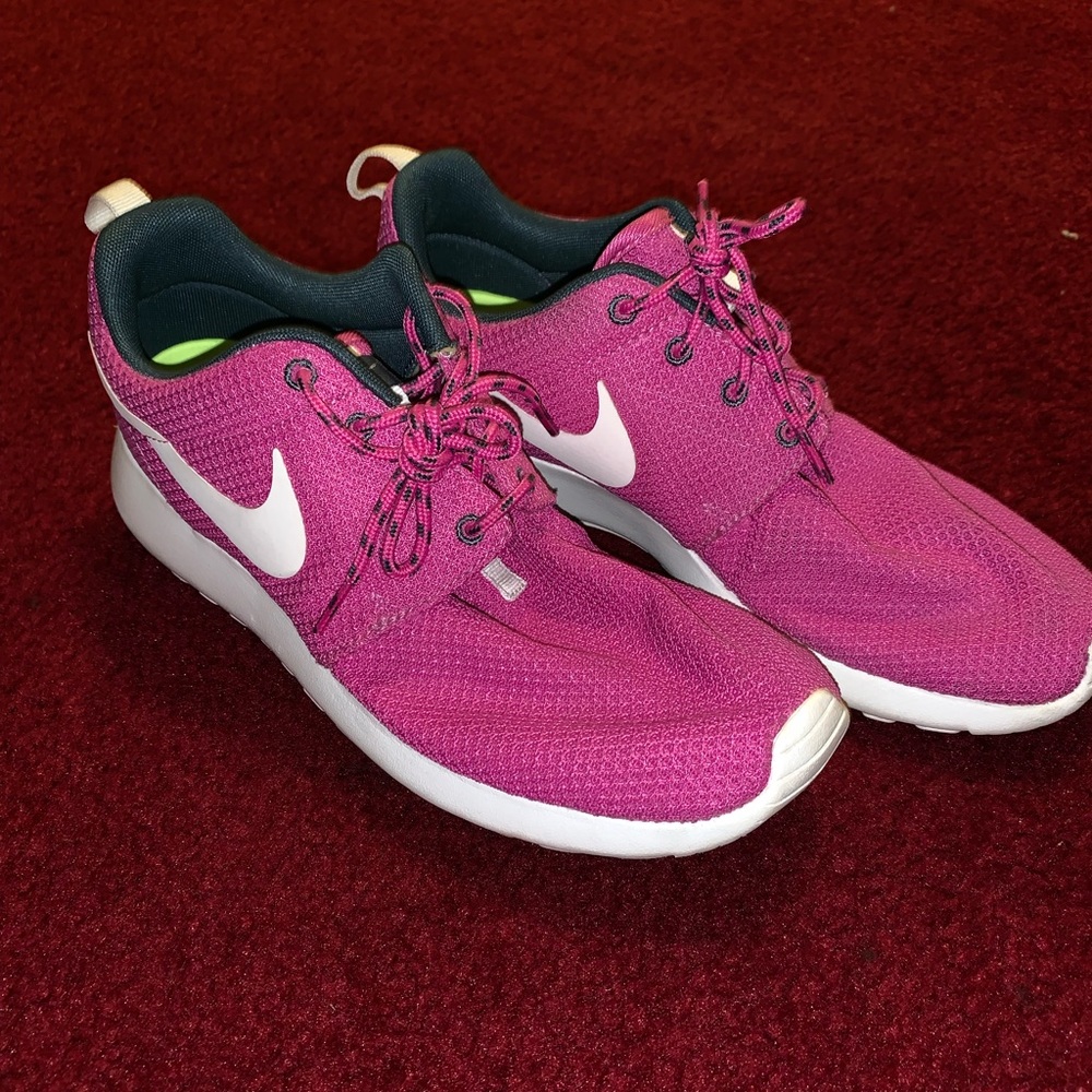 Nike Roshes